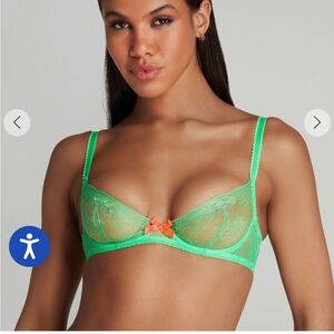 Isedora Plunge Underwired Bra NWT